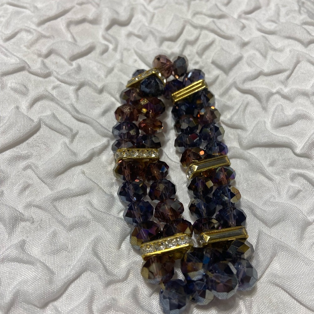 Costume Elegant Beaded Bracelet with Gold Detailing Multi color beads dark